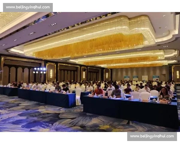 强强对话激发智慧碰撞引领创新思维新格局 强强对话激发智慧碰撞引领创新思维新格局